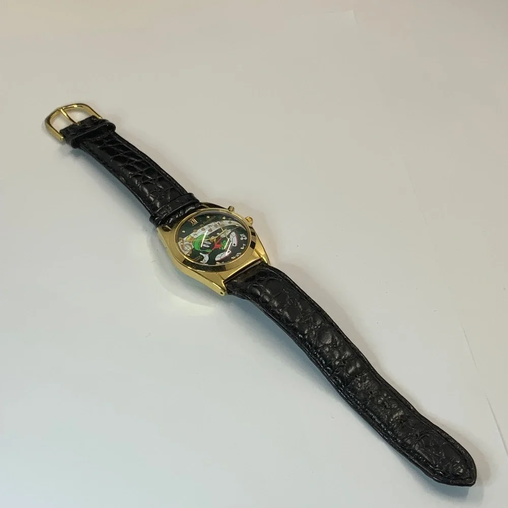 Vintage 1994 Armitron Marvin the Martian Musical Quartz Watch Gold Tone 2200/162